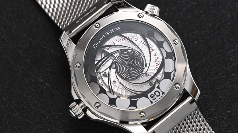 歐米茄推出的紀念款腕錶既具備紀念價值也可滿足錶友日常佩戴需求